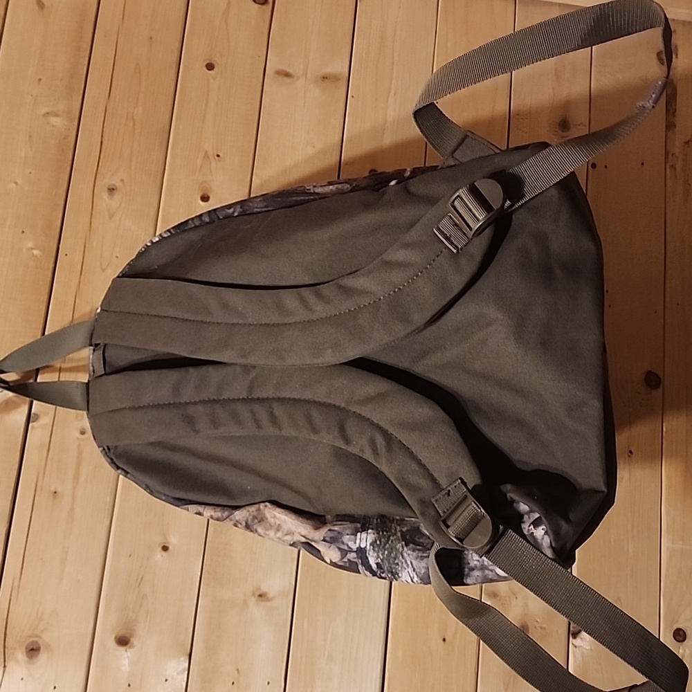 ALPS Outdoorz Backpack Ranger Day Pack - Picture 7 of 8